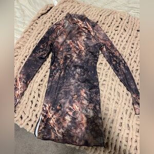 Elegant Marble Print Long Sleeve Dress